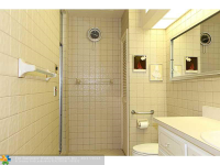 4804 BANYAN LN, Tamarac, Florida Image #7496029