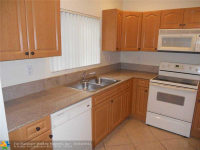 4201 E Stonecreek Cir # 23, Davie, Florida Image #7498343