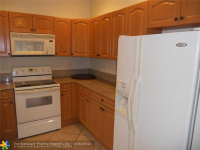 4201 E Stonecreek Cir # 23, Davie, Florida Image #7498344