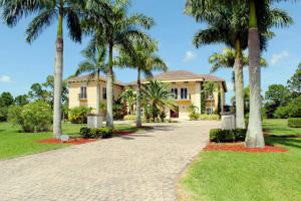 7869 Saddlebrook Drive, Port Saint Lucie, FL Main Image