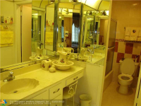 5604 Hammock Ln # 137, Lauderhill, Florida Image #8640821