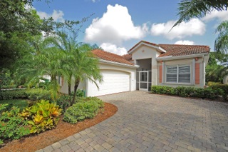 3212 Sundance Cir, Naples, FL Main Image