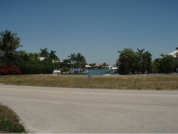 970 Daisy Court, Marco Island, FL Main Image