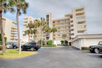 photo for 2725 N Highway A1a # 605