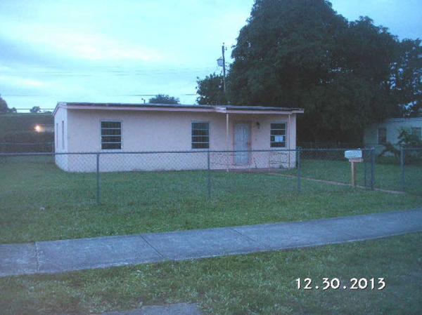 2520 NW 160th St, Opa Locka, FL Main Image