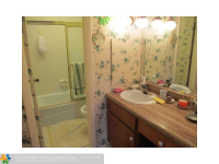 3690 INVERRARY DR # 2H, Lauderhill, Florida Image #9802174