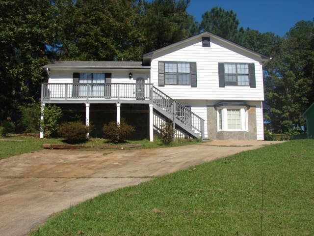 508 Carlton Cir, Palmetto, GA Main Image