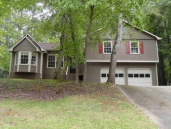 3973 Evelyn Dr, Powder Springs, GA Main Image