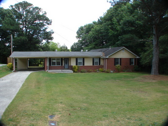 3740 Lake Carlton Rd, Loganville, GA Main Image