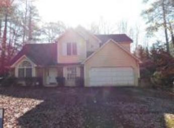 1020 Megcole Ct SW, Mableton, GA Main Image