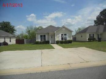 435 Dunmurry Pl, Warner Robins, GA Main Image