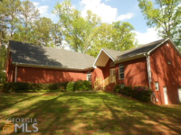 photo for 210 Country Side Dr