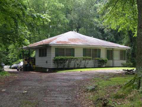 4233 N Carver Drive, Doraville, GA Main Image
