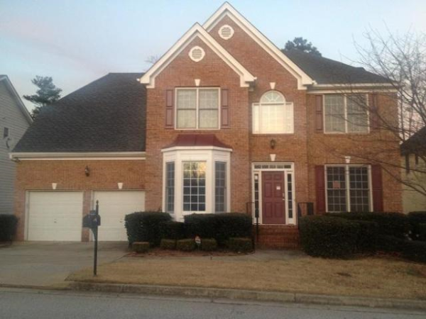 648 Deer Lake Trl, Stone Mountain, GA Main Image