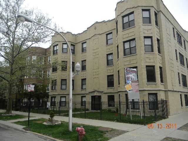 6258 N Bell Ave Apt 1, Chicago, IL Main Image