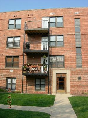 5232 N Campbell Ave Apt 2, Chicago, IL Main Image