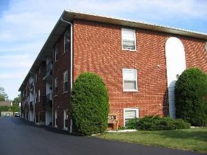 515 N Cass Ave #3H, Westmont, IL Main Image