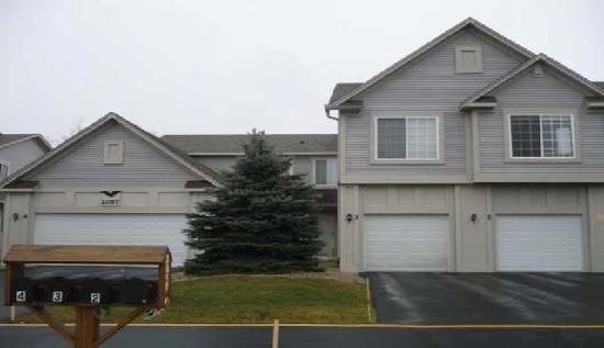 2057 Anjali Way Apt 3, Machesney Park, IL Main Image