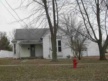 425 E Main St, Dalton City, IL Main Image