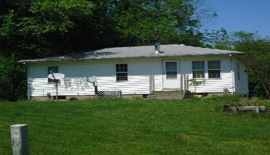 6157 Canary Rd, Tamaroa, IL Main Image