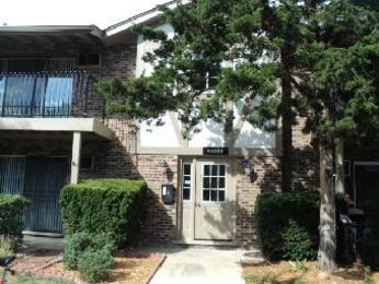 9s110 S Frontage Rd Apt 26-208, Willowbrook, IL Main Image