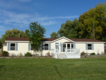 211 E Logan St, Broadwell, IL Main Image
