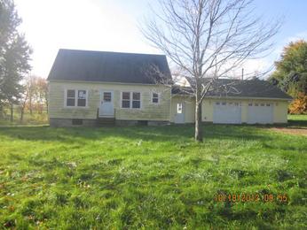 Rr 1 Box 157a Aka 7834 Carle Springs Rd, Wapella, IL Main Image