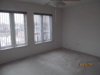 5040 Warren St Apt 402, Skokie, Illinois  Image #4984446