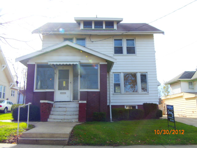 108 E Arcadia Ave, Peoria, Illinois  Main Image