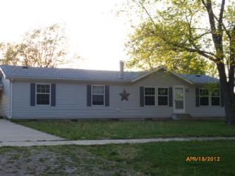 301 N Isham, Waynesville, IL Main Image