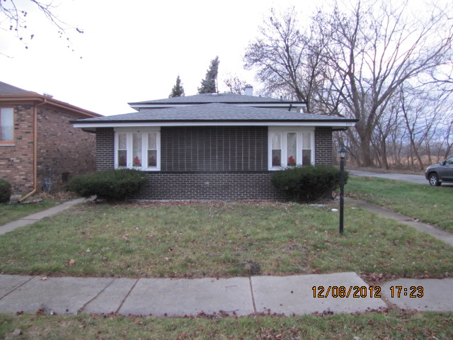 370 Mackinaw Avenue, Calumet City, IL Main Image