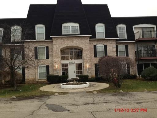 5000 Carriageway Dr Apt 207, Rolling Meadows, Illinois  Main Image