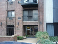 photo for 512 W Wrightwood Ave Apt 2b