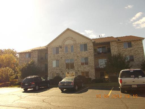 6865 Forestview Dr Apt 3a, Oak Forest, Illinois  Main Image