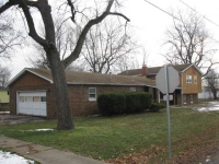 photo for 111 S Oak St