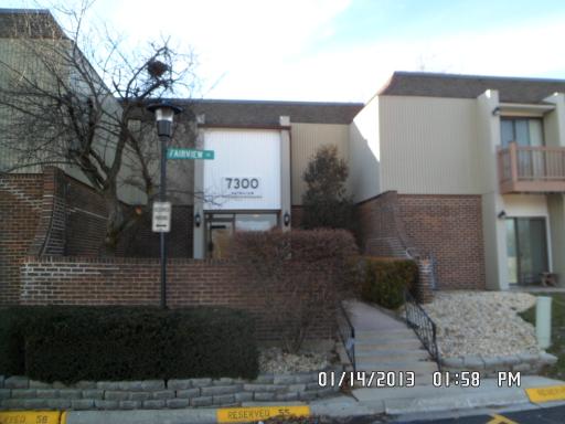 7300 Fairview Ave Apt 103, Downers Grove, Illinois  Main Image