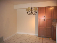 729 Limerick Ln Apt 1b, Schaumburg, Illinois  Image #5736817