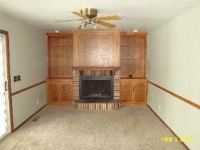 1634 Pebblewood Dr, Sycamore, IL Image #5815494