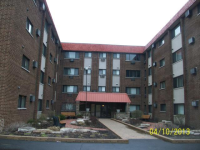 photo for 1919 S Wolf Rd Apt 1403