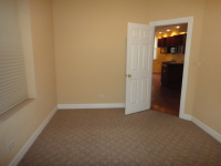 1520 E Marquette Rd Apt 2, Chicago, Illinois  Image #6326529