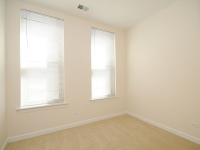 3113 W Lawrence Ave Apt D202, Chicago, Illinois  Image #6489350