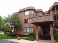 photo for 6425 Clarendon Hills Rd Apt 304