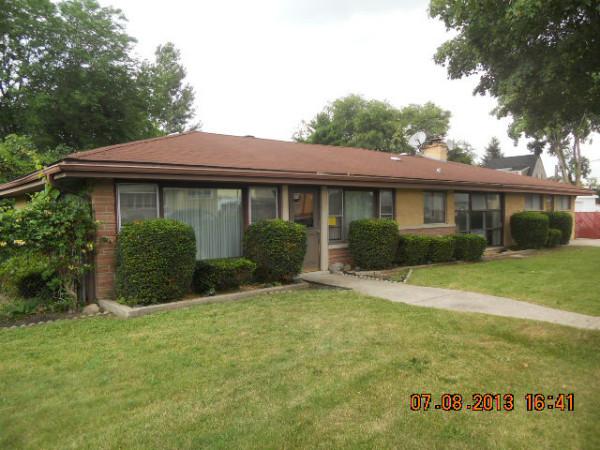 6422 W Forest Preserve Ave, Harwood Heights, Illinois Main Image