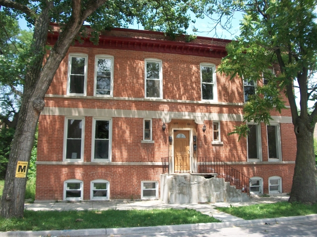 608 East 64th Street, Chicago, IL Main Image