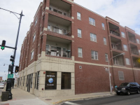 photo for 3000 W Lawrence Ave Apt 3e