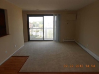 239 Gregory St Apt 13, Aurora, Illinois  Image #6826336