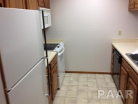 5650 N Withershin Pt, Peoria, Illinois  Image #6830061