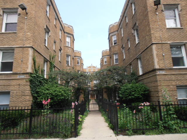 1628 W Farwell Ave Apt 3j, Chicago, Illinois  Main Image