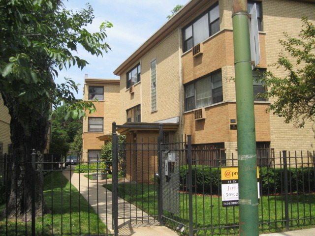 7610 N Rogers Ave Apt G3, Chicago, Illinois  Main Image