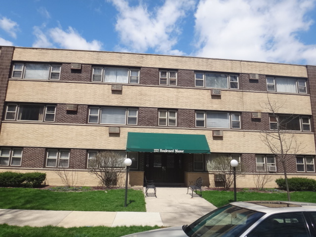 222 Washington Blvd Apt 306, Oak Park, Illinois  Main Image